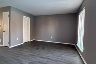 120 Hopkins Ct, Newark, DE 19713 - Photo 2