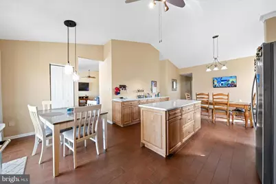 203 N Barrington Court, Newark, DE 19702 - Photo 14