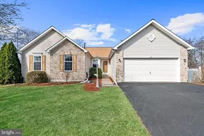 203 N Barrington Court, Newark, DE 19702 - Photo 2