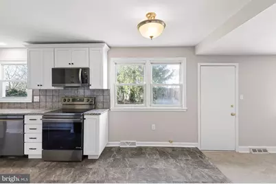 12 Lesley Lane, New Castle, DE 19720 - Photo 6