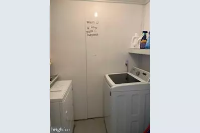 323 Martin Dr, New Castle, DE 19720 - Photo 12