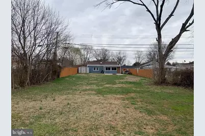 323 Martin Dr, New Castle, DE 19720 - Photo 6