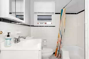 107 Lexington Dr, Claymont, DE 19703 - Photo 10