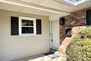 107 E Highland Ave, Wilmington, DE 19804 - Photo 2