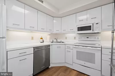 1100 Lovering Avenue #406, Wilmington, DE 19806 - Photo 4