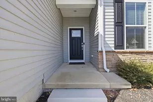 1001 Shannon Fls Dr, Newark, DE 19702 - Photo 4