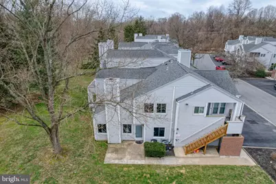 2705 Creekside Drive, Newark, DE 19711 - Photo 1