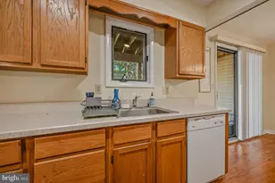 163 Valley Cir, Newark, DE 19711 - Photo 10