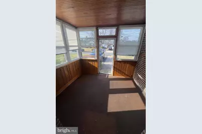 502 Sharpley Lane, Wilmington, DE 19803 - Photo 2