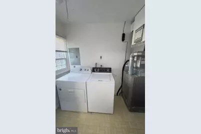 502 Sharpley Lane, Wilmington, DE 19803 - Photo 8