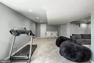 107 W Flagstone Dr, Newark, DE 19702 - Photo 32