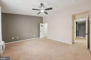 137 Creekside Ct, Newark, DE 19702 - Photo 12