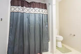 12 8th Ave, Wilmington, DE 19805 - Photo 26