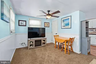 211 Bayard St, Delaware City, DE 19706 - Photo 8