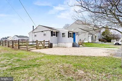 211 Bayard Street, Delaware City, DE 19706 - Photo 2