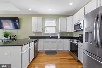 605 Front Street, Delaware City, DE 19706 - Photo 16