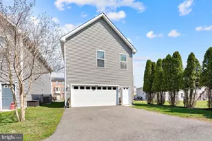 605 Front St, Delaware City, DE 19706 - Photo 24