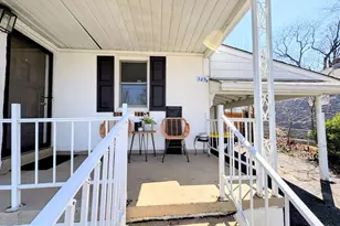 325 Jefferson Ave, New Castle, DE 19720 - Photo 2