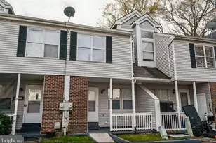 7 Brian Ct, New Castle, DE 19720 - Photo 2