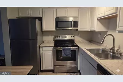 7 Brian Court, New Castle, DE 19720 - Photo 10