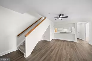 2009 Waters Edge Dr, Newark, DE 19702 - Photo 4