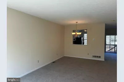 892 N Waterford Lane, Wilmington, DE 19808 - Photo 2