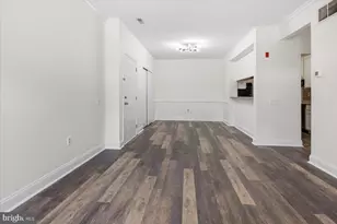 2702 Waters Edge Dr, Newark, DE 19702 - Photo 10