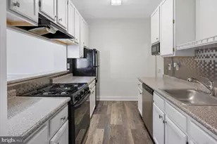 2702 Waters Edge Dr, Newark, DE 19702 - Photo 12