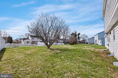 325 E Roosevelt Avenue, New Castle, DE 19720 - Photo 16