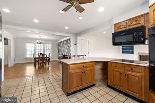 13 Crenshaw Dr, Wilmington, DE 19810 - Photo 10