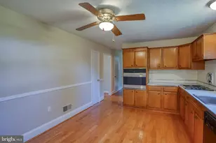 2421 Dorval Rd, Wilmington, DE 19810 - Photo 16