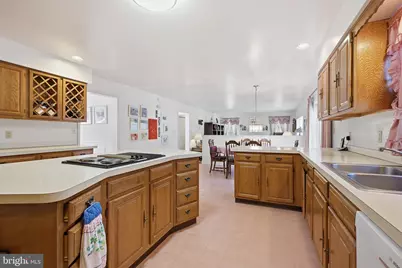 304 Bartram Lane E, Hockessin, DE 19707 - Photo 6