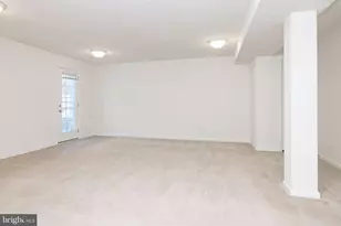 428 Scarecrow Ct, Hockessin, DE 19707 - Photo 18