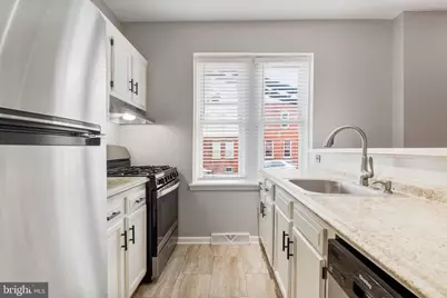 1726 W 8th Street #1, Wilmington, DE 19805 - Photo 2