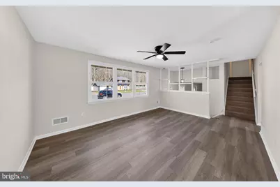 11 N Skyward Drive, Newark, DE 19713 - Photo 8