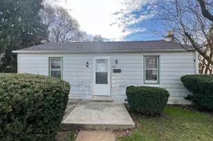 702 East Ave, New Castle, DE 19720 - Photo 2