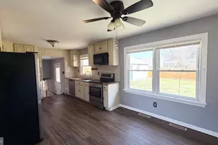 871 Broadfield Dr, Newark, DE 19713 - Photo 12