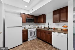 10 Brian Ct, New Castle, DE 19720 - Photo 6