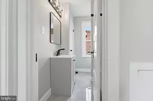 2201 N Locust St, Wilmington, DE 19802 - Photo 16