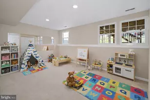 255 Sloan Ct, Wilmington, DE 19808 - Photo 10