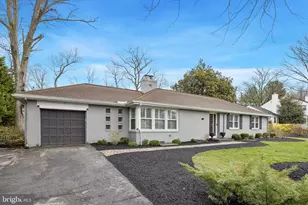 129 Cambridge Dr, Wilmington, DE 19803 - Photo 2