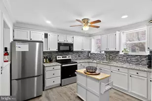 402 W 6th St, Wilmington, DE 19801 - Photo 18