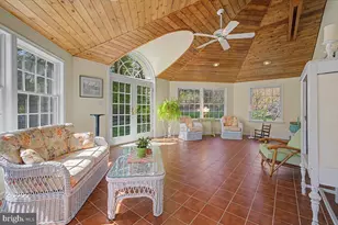 19 Country Hills Dr, Newark, DE 19711 - Photo 16