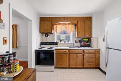 27 Vilone Road, Wilmington, DE 19805 - Photo 12