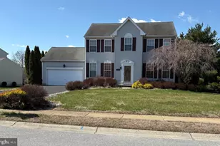 102 Riveredge Dr, New Castle, DE 19720 - Photo 2