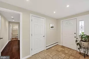 2016 Wildwood Dr, Wilmington, DE 19805 - Photo 4