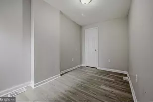 123 Delamore Pl, Wilmington, DE 19805 - Photo 12