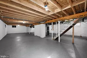 207 Rolling Green Ave, New Castle, DE 19720 - Photo 26