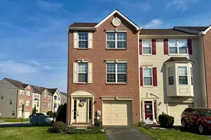 2 Shane Cir, Bear, DE 19701 - Photo 1