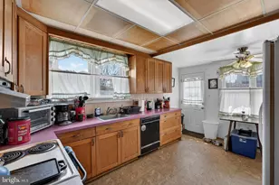 16 Winston Ave, Wilmington, DE 19804 - Photo 6